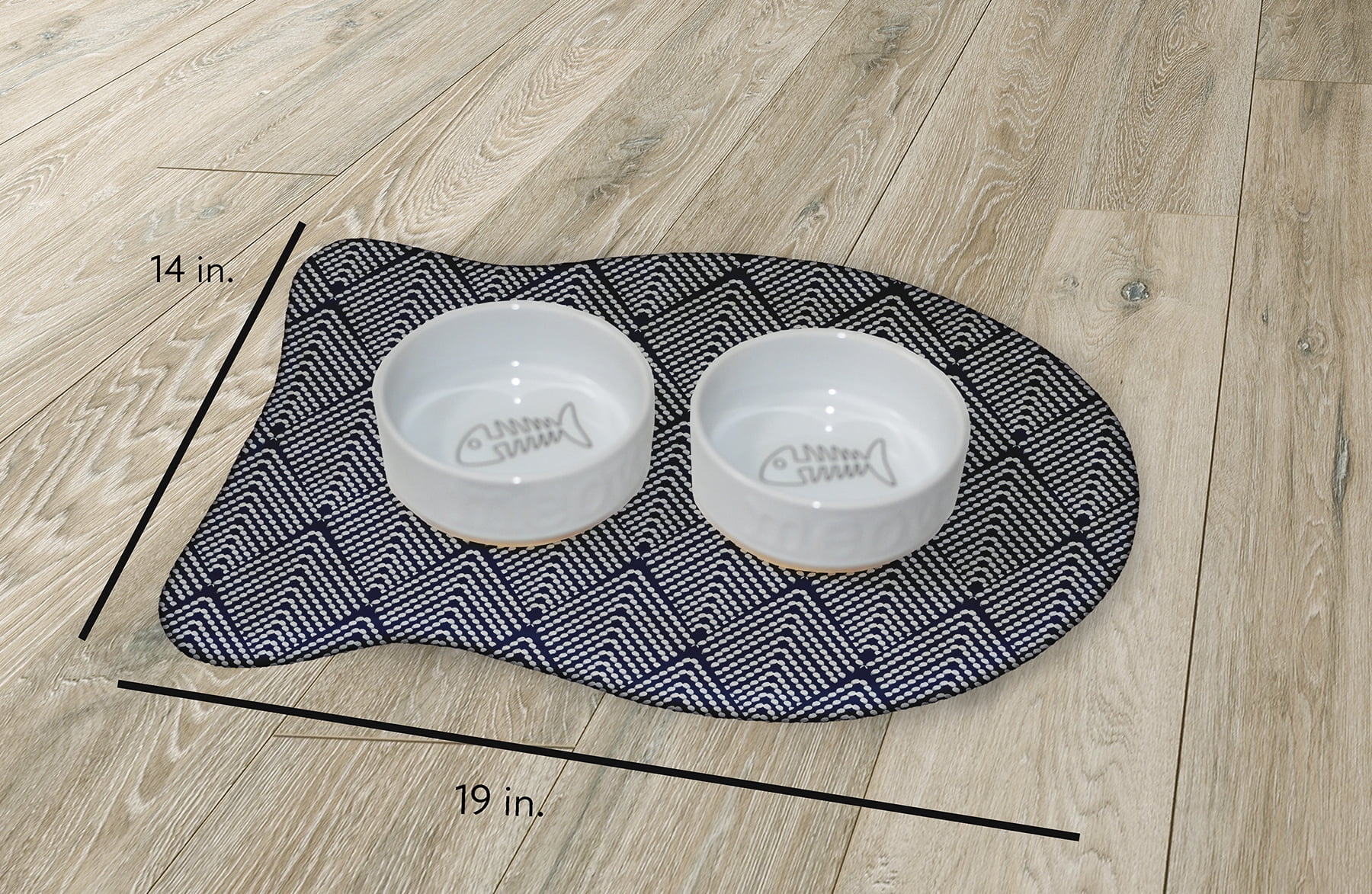Simply Daisy Lifeflor Fish Shape Pet Feeding Mat for Cats