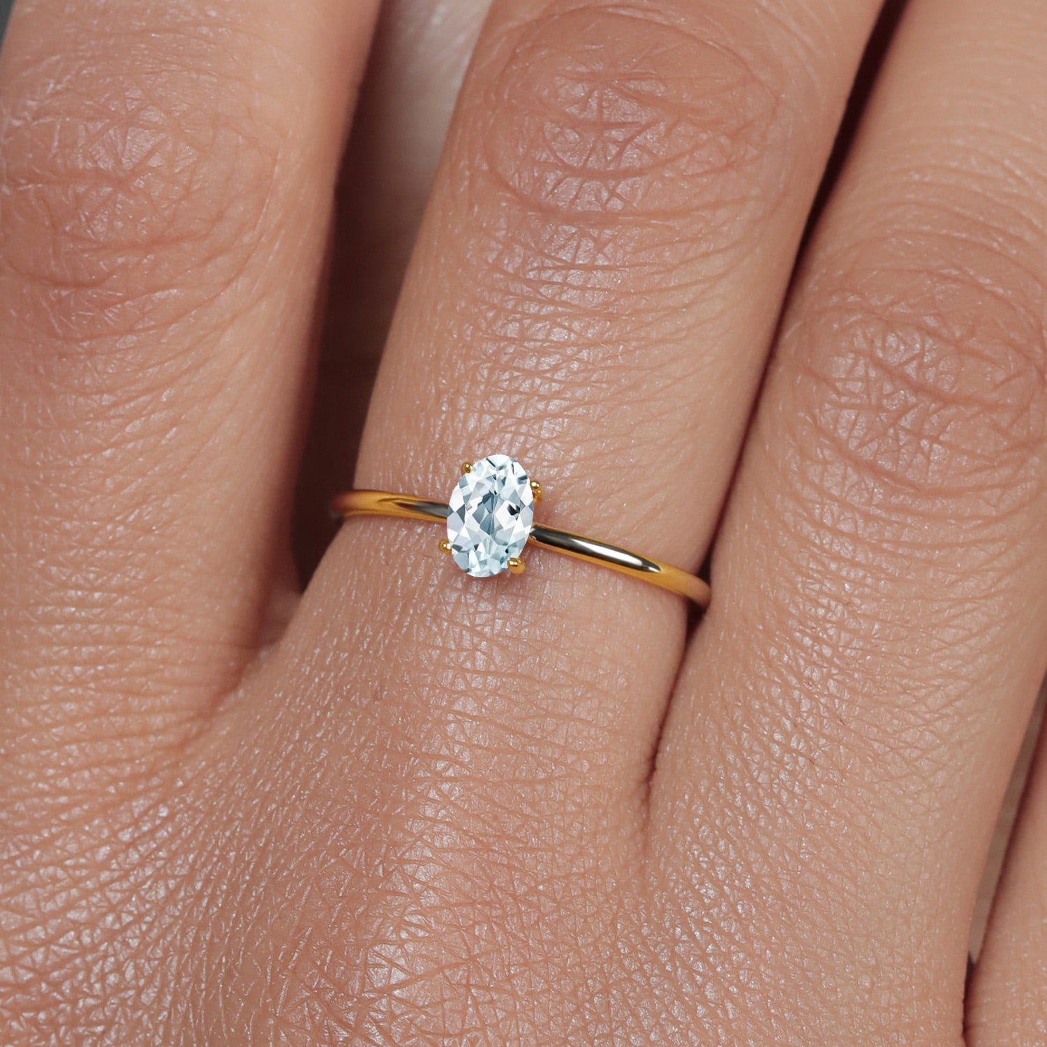 Gem Stone King 10K Yellow Gold Sky Blue Aquamarine Engagement Ring for Women (0.50 Cttw, Oval 6X4MM, Gemstone Birthstone)