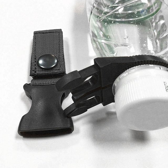 mosquetón Clip de hebilla de soporte de botella de correas de nailon para senderismo al aire libre portátil (negro) FLhrweasw Nuevo