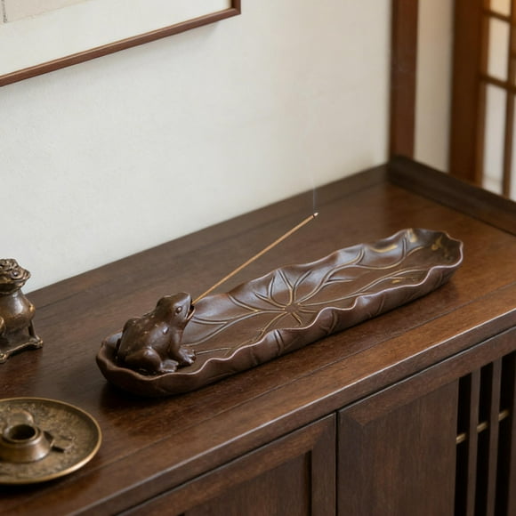 Support de Brûleur d'Encens en Forme de Grenouille en Résine, Décoration Maison de Méditation Zen, Attrape-Cendres d'Aromathérapie, Cadeau Spirituel de Yoga, Sculpture Artisanale en Résine pour Salon et Bureau, Décoration de Grenouille Unique, Soulagement du Stress