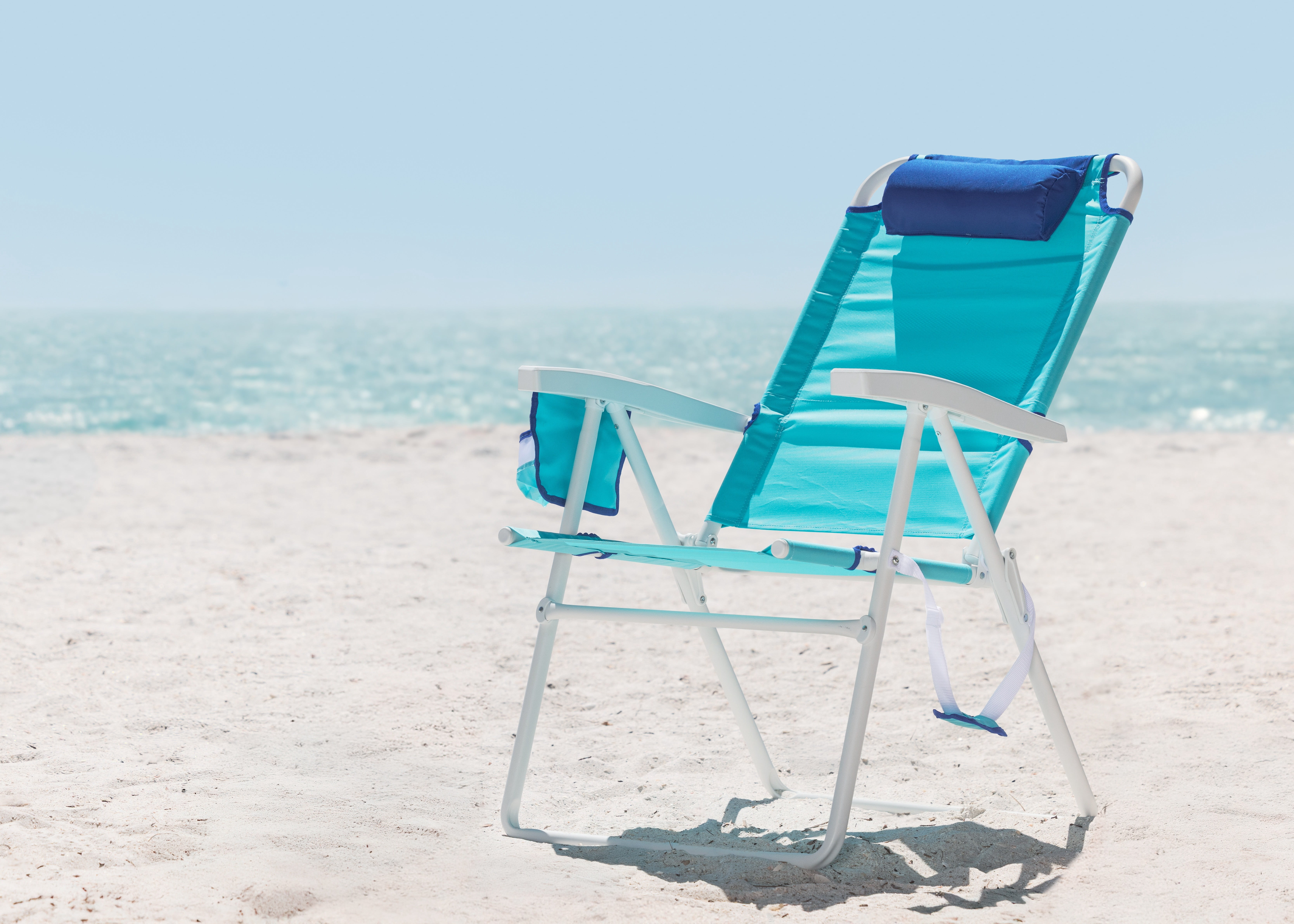 Mainstays Reclining 4-Position Oversize Beach Chair with Adjustable Pillow and Storage