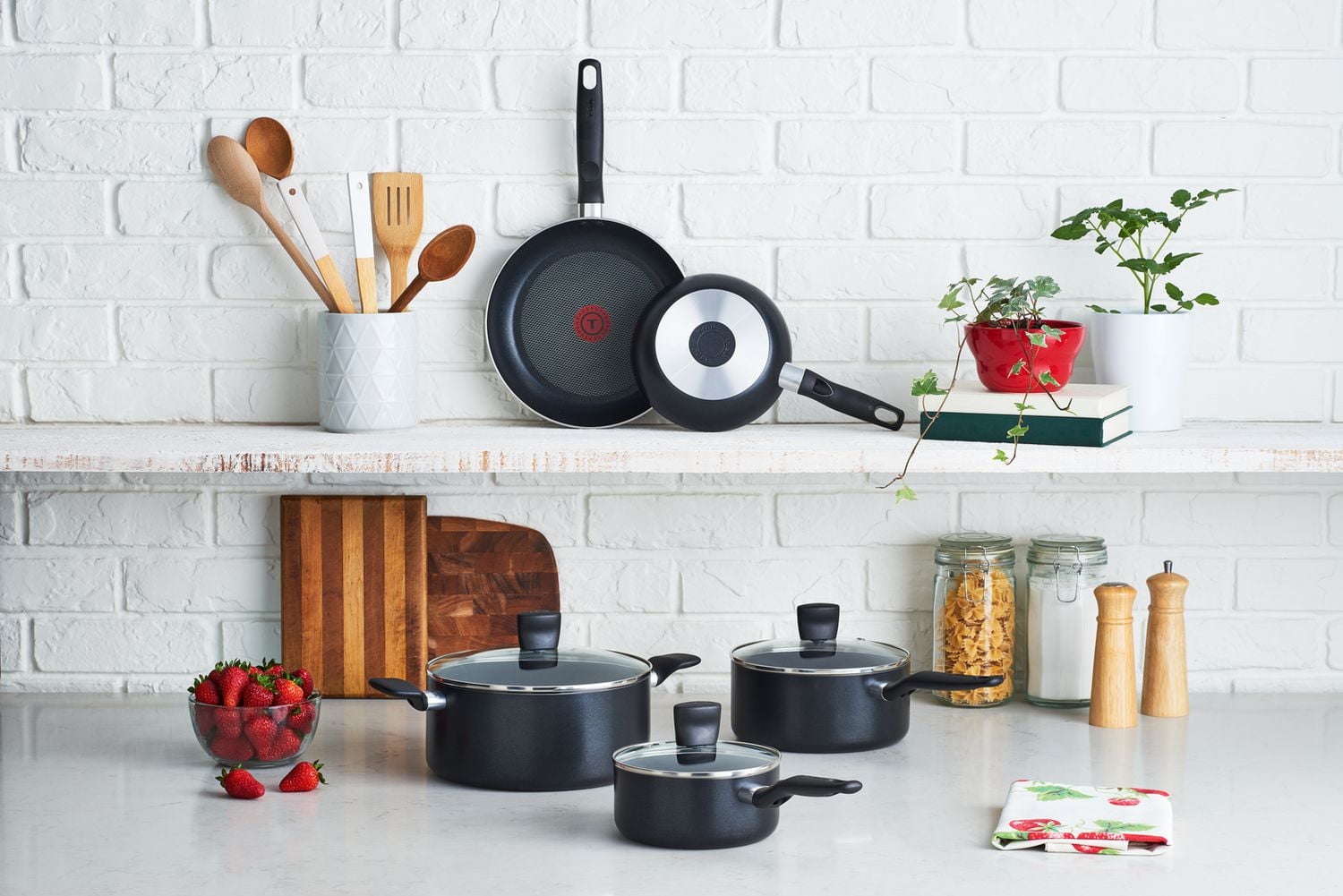 T-fal Essential 8PC Cookware Set, 8-piece set