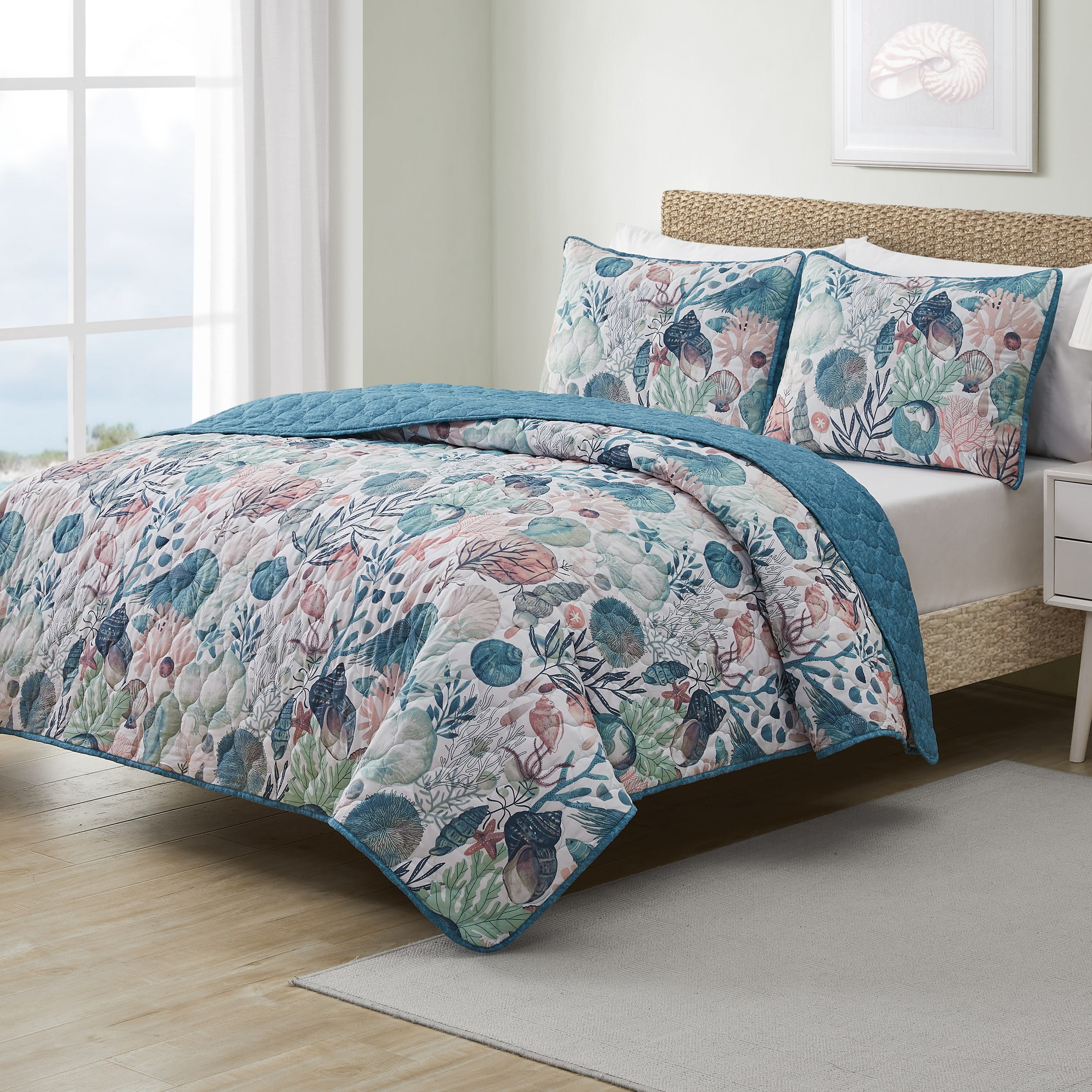 VCNY Home Ivory Coast 3-Piece Blue/Green Abstract Reversible Quilt Set, King, Adult, Unisex