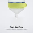 thumbnail image 3 of Biberón Comotomo Silicone Gen 2 con tetina de flujo lento de 150 ml, 3 of 9