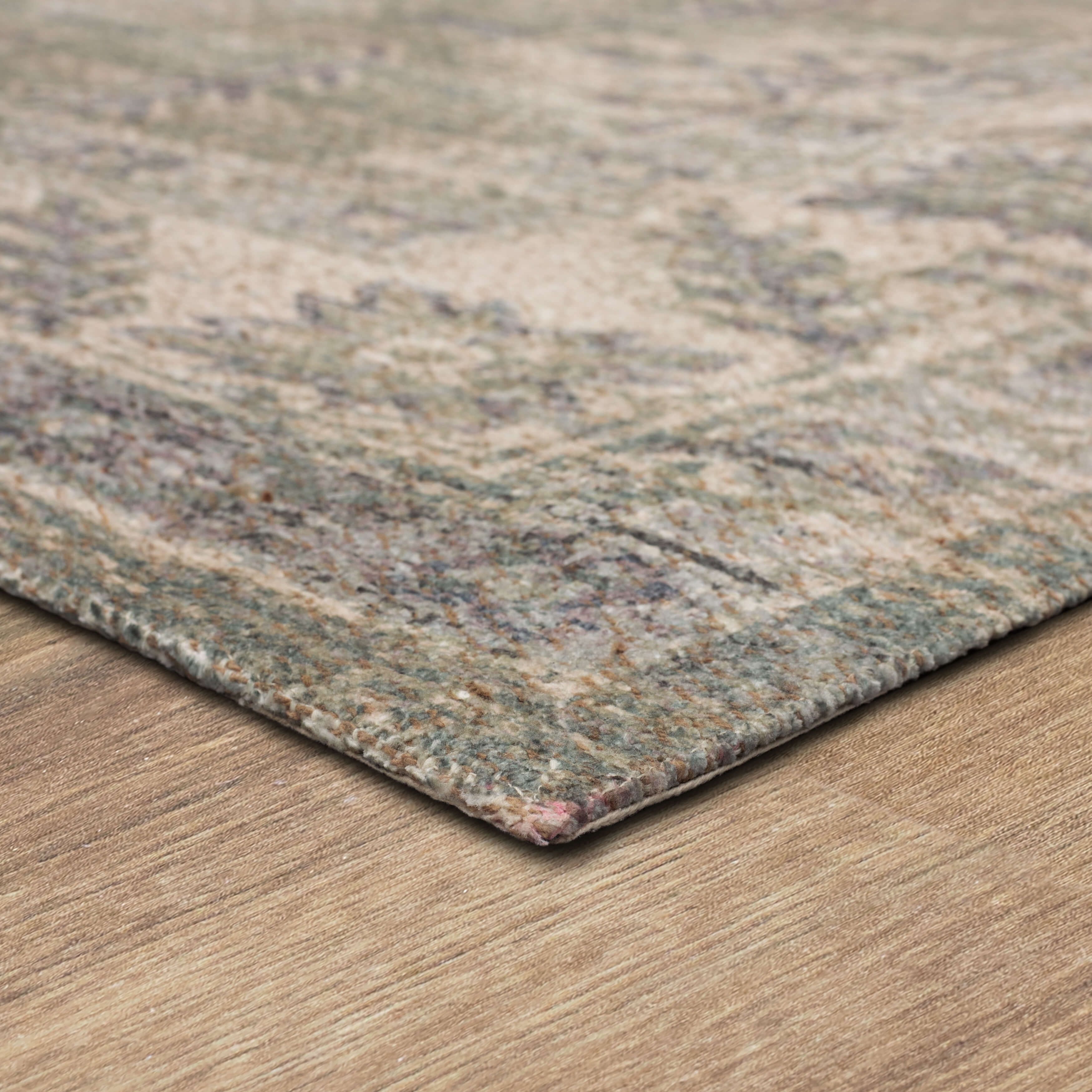 Mainstays Zula Acacia Low Pile Stain/Fade Resistant Polyester Indoor Accent Rug, Green, 2'6" x 3'9"