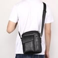 thumbnail image 2 of Bolso bandolera de piel para hombre con estilo bandolera, 2 of 2