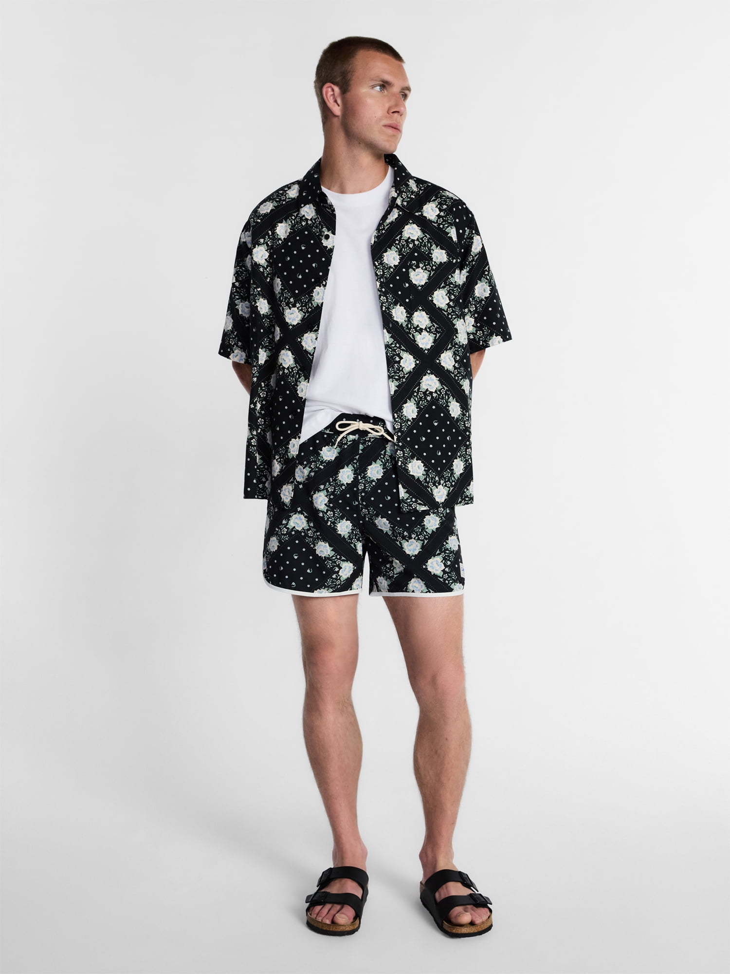 Kacey Lee Men's Button Up Woven Shirt with Short Sleeves, Sizes S-2XL