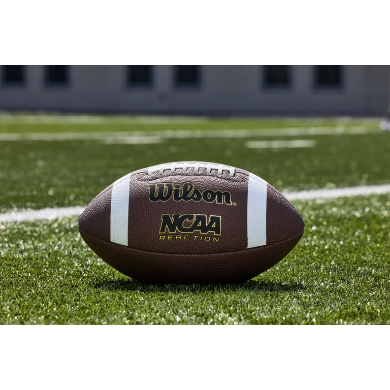 4 pack) Wilson NCAA Reaction Recreational Football - Brown