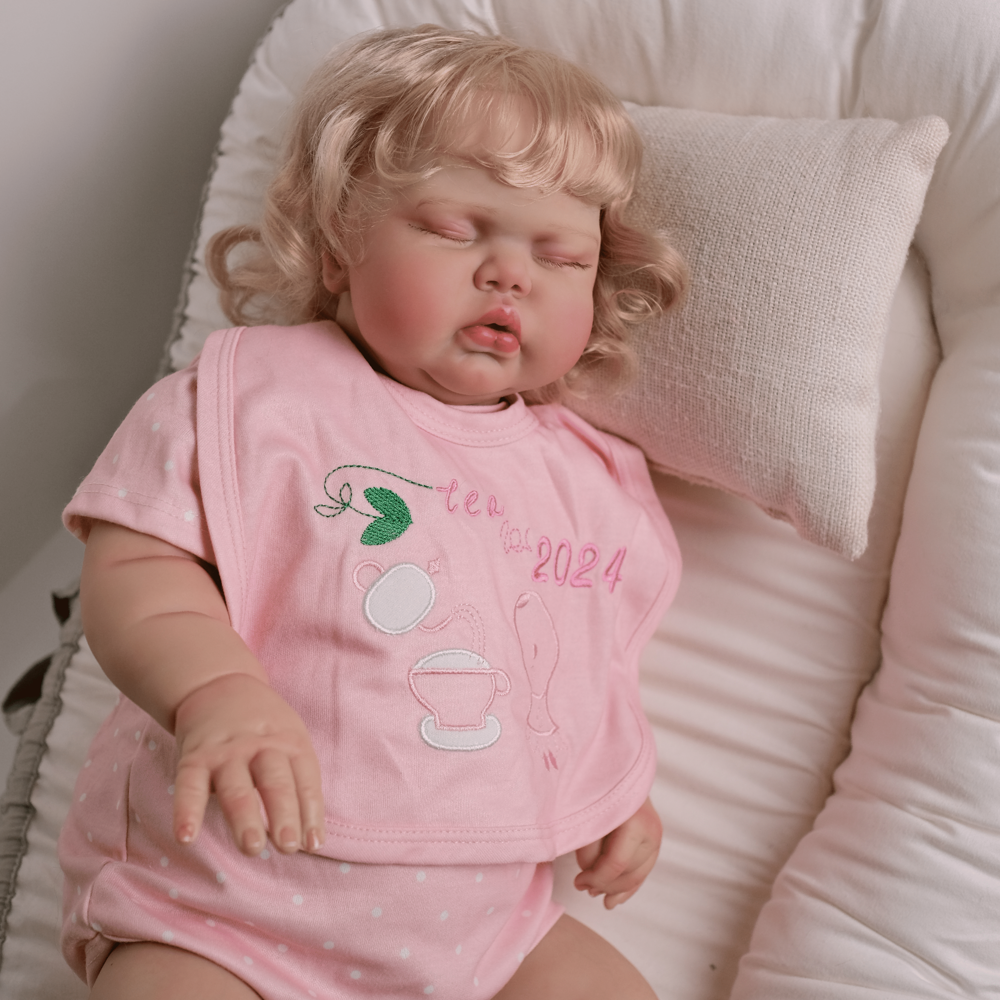 iCradle Lifelike Reborn Baby Dolls 24 inch Handmade Realistic Toddler Dolls Girl Pickle Cloth Body Newborn Babies Rooted Hair With Clothes Set Kids Age 3+