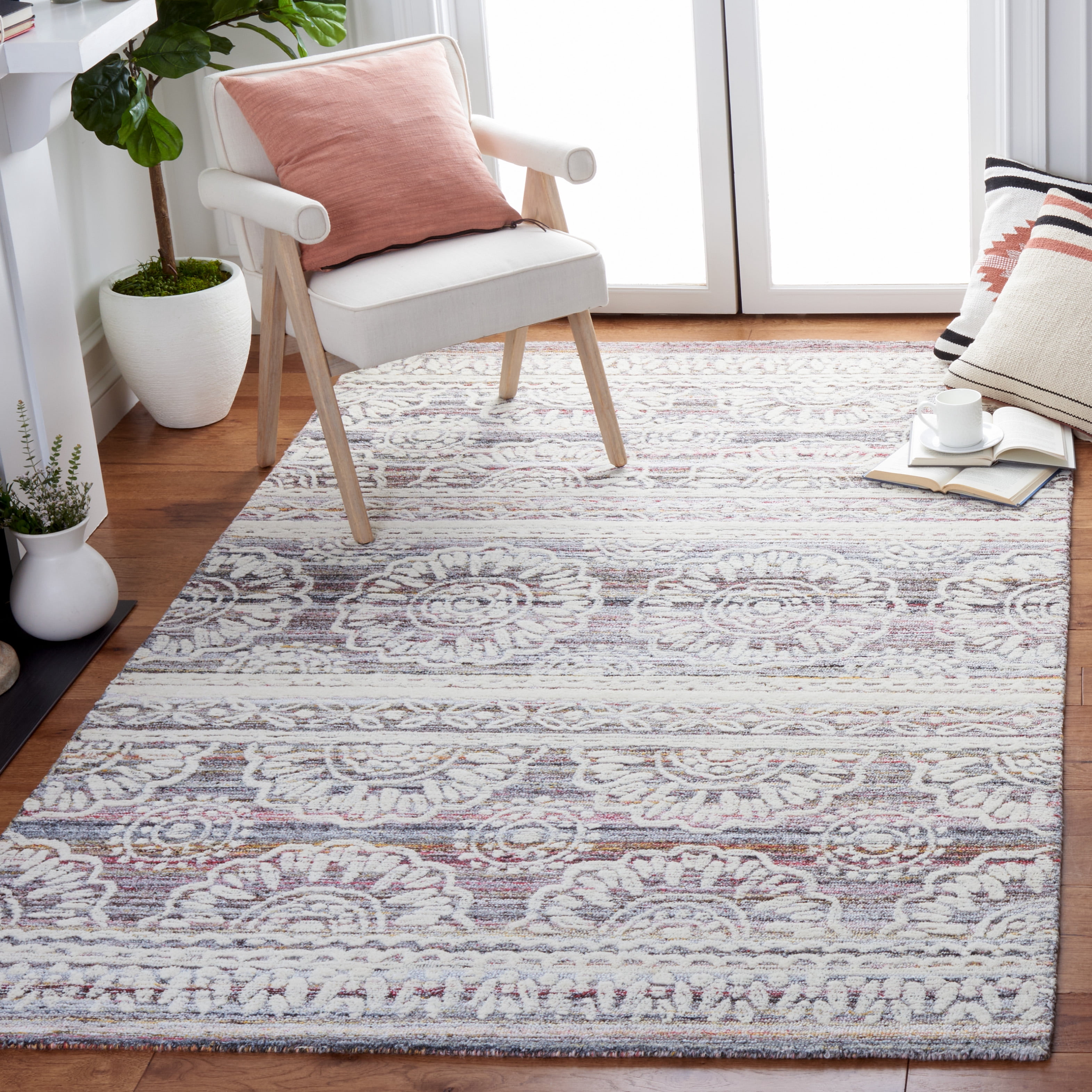 SAFAVIEH Metro Merrick Medallion Area Rug, Red/Ivory, 3' x 5'