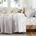 thumbnail image 4 of Exclusivo Mezcla Twin Quilt Bedding Set, Stripe Stitching Light Grey Quilts Twin Size for All Seasons, Soft Lightweight Microfiber Bedspreads Coverlets Bed Cover, 68"x88", 4 of 6
