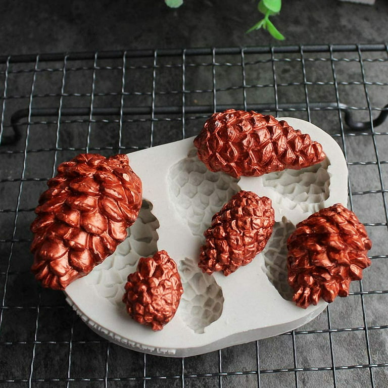 sysy 3D Pinecone Cake Mold - Christmas Pine Cone Silicone Tray Mold for  Mousse Cake, Muffin, Chocola