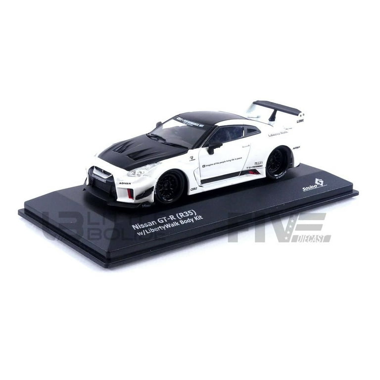 Motor city classics 1:43 Nissan GTR R35 Lb Silhouette White