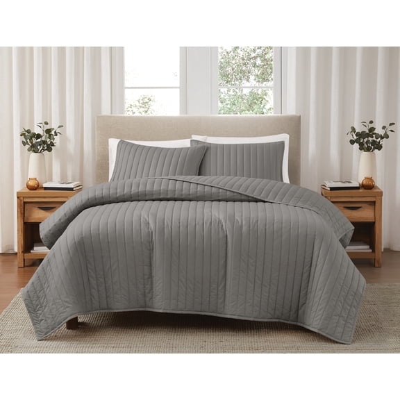 Brooklyn Loom Classic Solid 100% Cotton 200 Thread Count Percale Grey 3-Piece King Quilt Set, Solid Casual themed, Adult Bedding, OEKO-TEX Certified