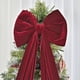 thumbnail image 5 of Adorno navideño de lazo de terciopelo burdeos | Lazo decorativo grande de tela para colgar | Elegante adorno para la punta del árbol de Navidad | Decoración festiva para la repisa de la chimenea, la, 5 of 5