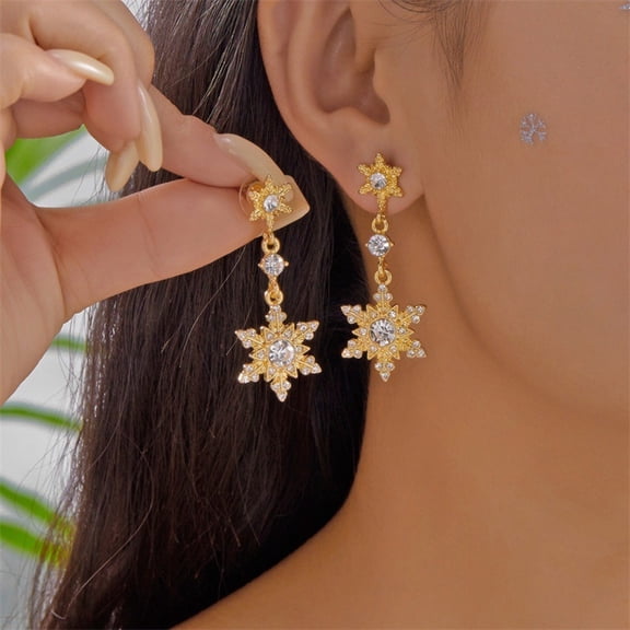 LANpengDZ "Elegant Winter Snowflake Earrings: Encrusted Pearl Dangle Earrings For Women" Earrings *1 pair Winter Fashion Snowflake Earrings in Gold accessories Earrings