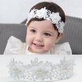 thumbnail image 4 of diadema elástica suave con lazo para el pelo para recién nacidos, bebés y niñas pequeñas, con encaje y flores de perlas (flor de perla blanca), 4 of 4