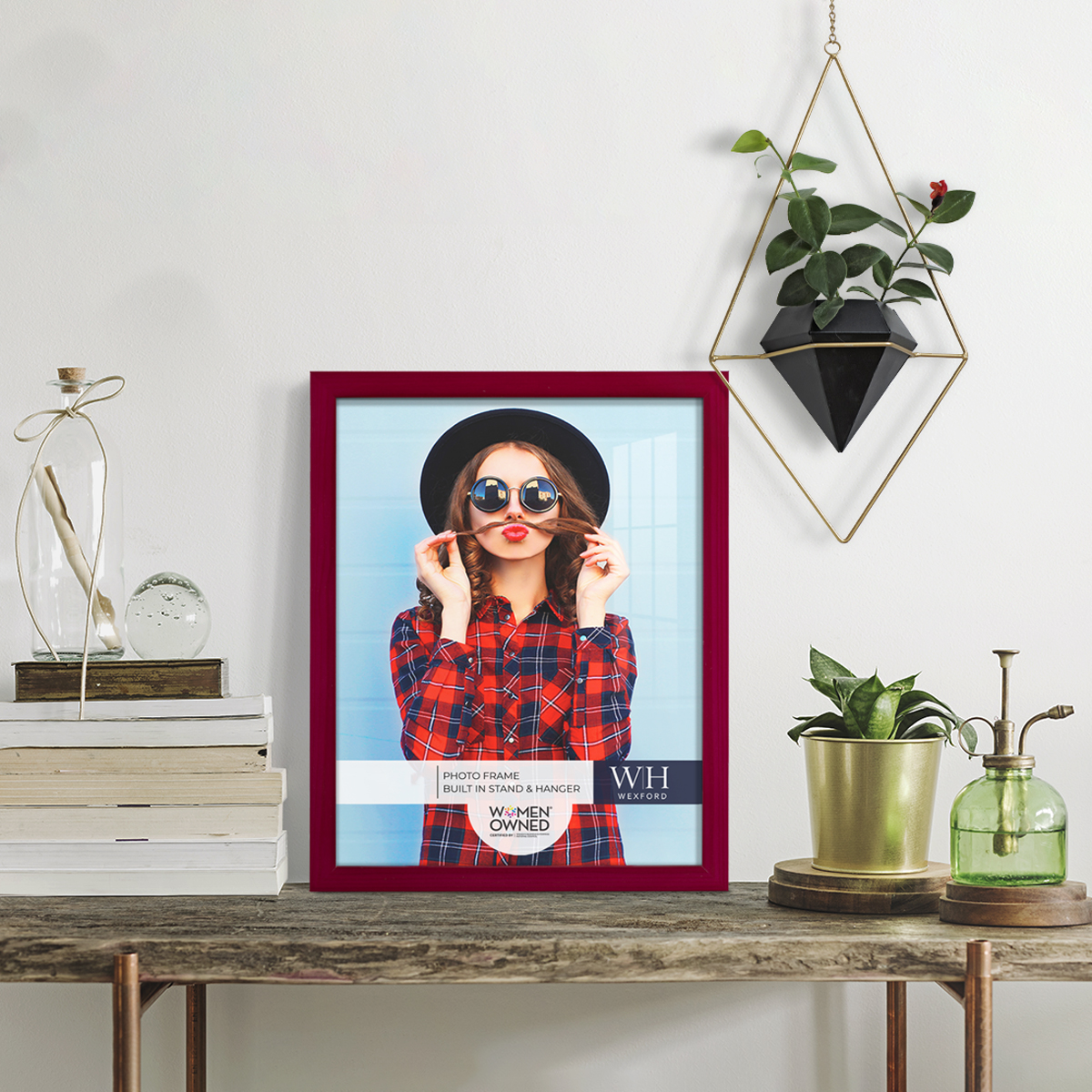 Woodgrain 11 in. x 14 in. Cherry Red Picture Frame