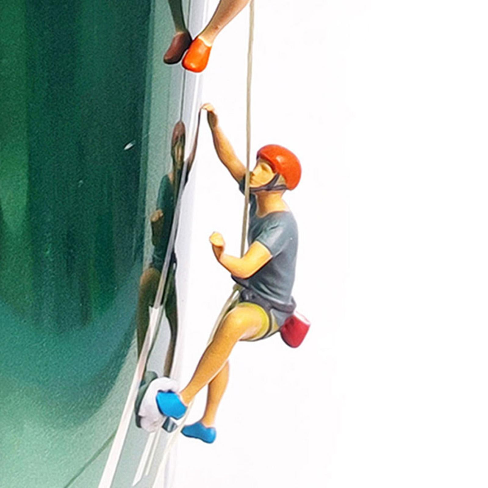 Resin 1/64 Scale Climbing People Figures Ornament for Diorama Layout Decor