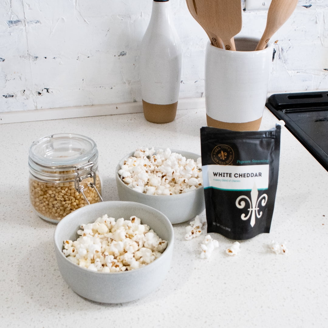 Low Sodium White Cheddar Popcorn Seasoning - Real Cheese, Low Calorie Gourmet Popcorn Flavor - Dell Cove Spices, Bulk Bag - 1 Pound