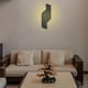 thumbnail image 5 of Aplique de pared impermeable IP65 con iluminación LED de bajo consumo para iluminación ascendente/descendente. Oro negro, 5 of 8