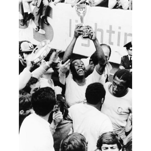 Art.com Pele in Triumph in Mexico City, June 21, 1970 Premium Photographic Print, 12" x 16"