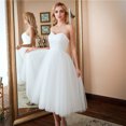 thumbnail image 1 of Vestido de novia para mujer, estilo coreano, sencillo, estilo sling, de longitud media, con hilo saliente, 1 of 2