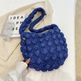 thumbnail image 2 of Bolsa De Hombro Bolso de nube para mujer, bandolera informal de nailon acolchado de gran capacidad (azul oscuro), 2 of 4