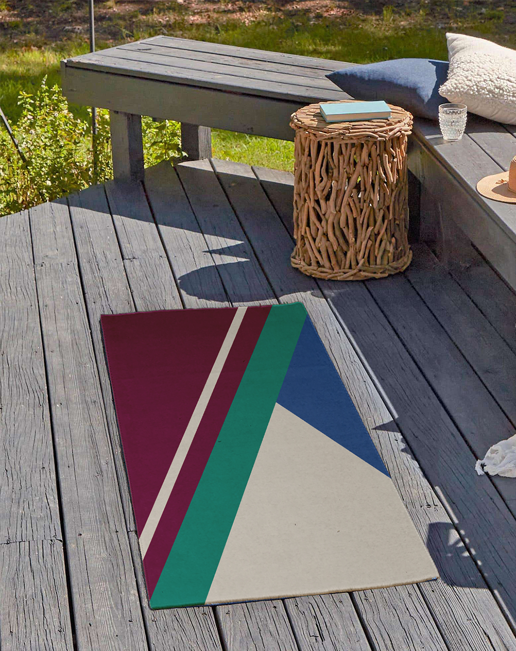 24" 36" Simply Daisy Bold Shapes Modern & Contemporary Chenille Area Rug, Maroon Red