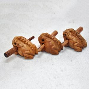 - Fancyleo Home Office Decoration Wooden Musical Traditional Craft Lucky Frog