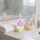 thumbnail image 4 of Vela perfumada con ramo de tulipanes, 4 of 6