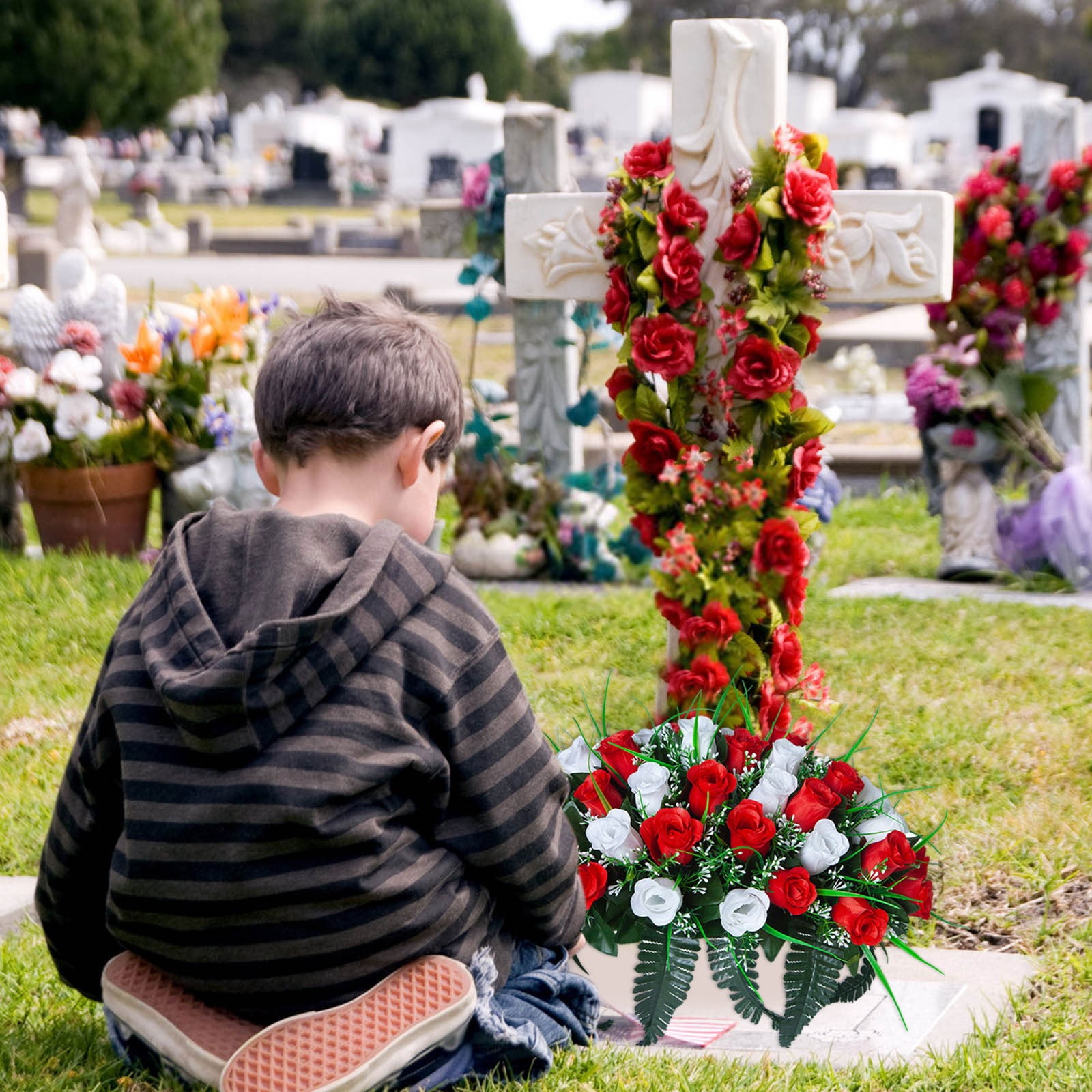 Outdoor Memorial Grave Saddle - Red & White Silk Rose Headstone Decoration, All-Weather Artificial Flowers for Cemetery & Gravesite