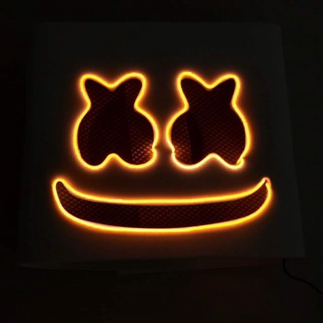 Máscara de goma EVA luminosa con LED y 100 sílabas eléctricas para DJ con malvavisco