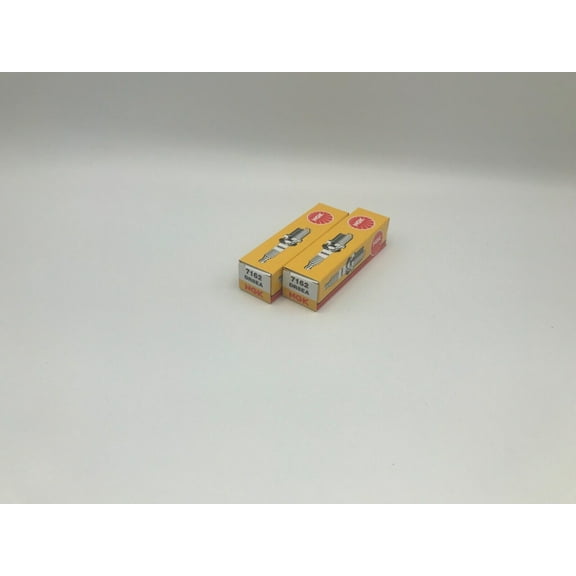 Genuine NGK Spark Plug DR8EA 7162 - 2 Pack