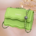 thumbnail image 2 of Bolso de hombro para mujer, de piel sintética, ligero y versátil, con correa de cadena. Verde, 2 of 9