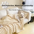 thumbnail image 2 of Manta DOG IS KING de apoyo emocional amarilla 100 x 150 cm, 2 of 7