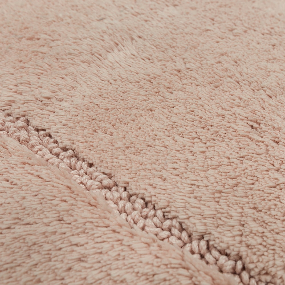 Mohawk Home Regency Plush Stain/Fade Resistant Non-Slip Machine Washable Bath Mat, Blush, 1' 9" x 2' 10"