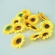 thumbnail image 4 of Wosthever 100 piezas de tela girasoles artificiales simulación 7 cm hecho a mano fotografía flor falsa fotografía Prop Decoración Artesanía, 4 of 6