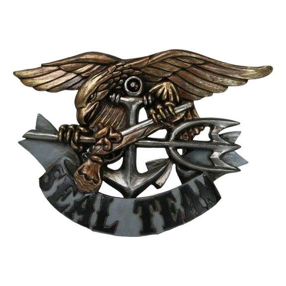 Patriotic US Navy Seal Team Eagle Anchor Trident Flintlock Pistol Wall Plaque