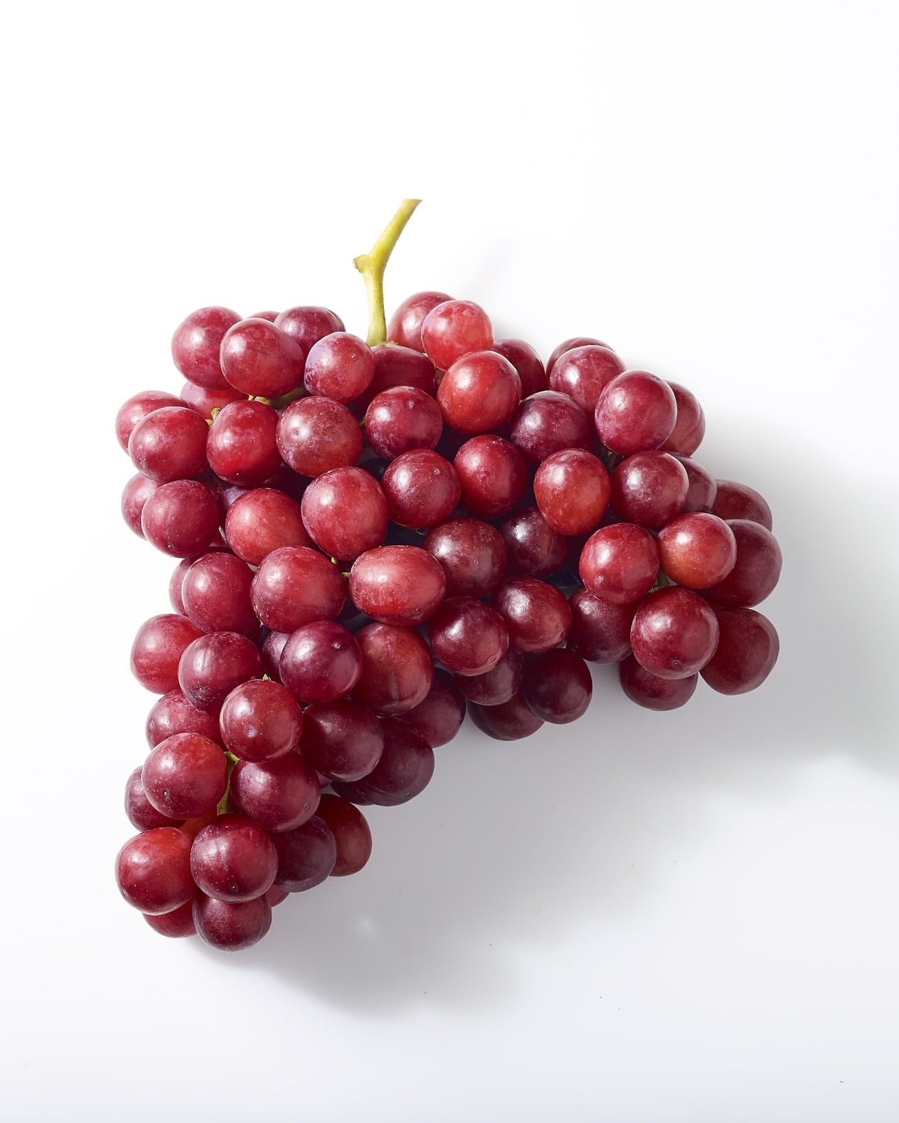 Fresh Red Seedless Grapes, Bag (2.25 lbs/Bag Est.)