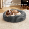thumbnail image 4 of Cama para mascotas con forma de rosquilla, tamaño mediano, lavable, piel sintética, 76 x 76 x 20 cm, 4 of 7