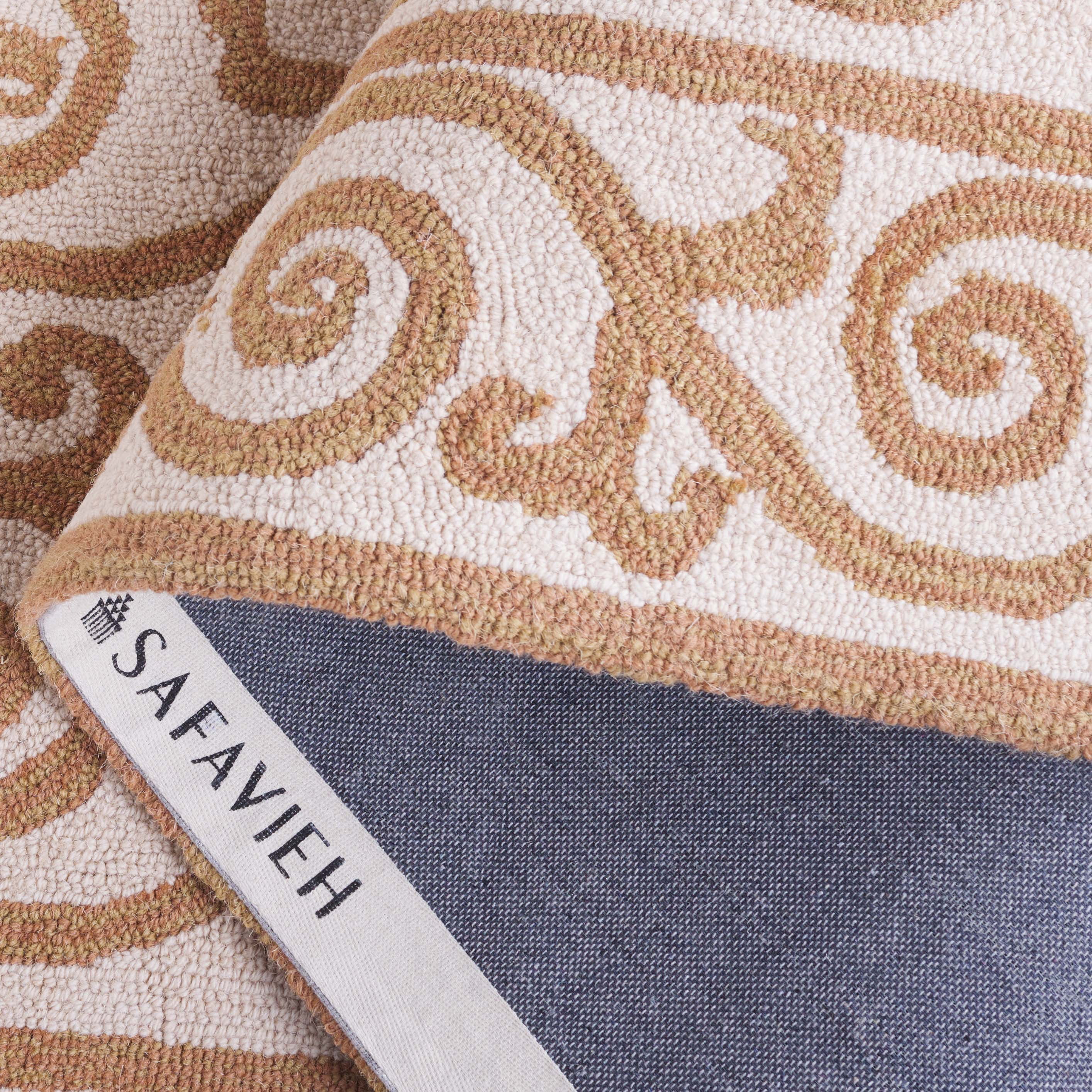 Safavieh Chelsea Aragon Oriental Wool Runner Rug, Ivory/Gold, 2'6" x 12'