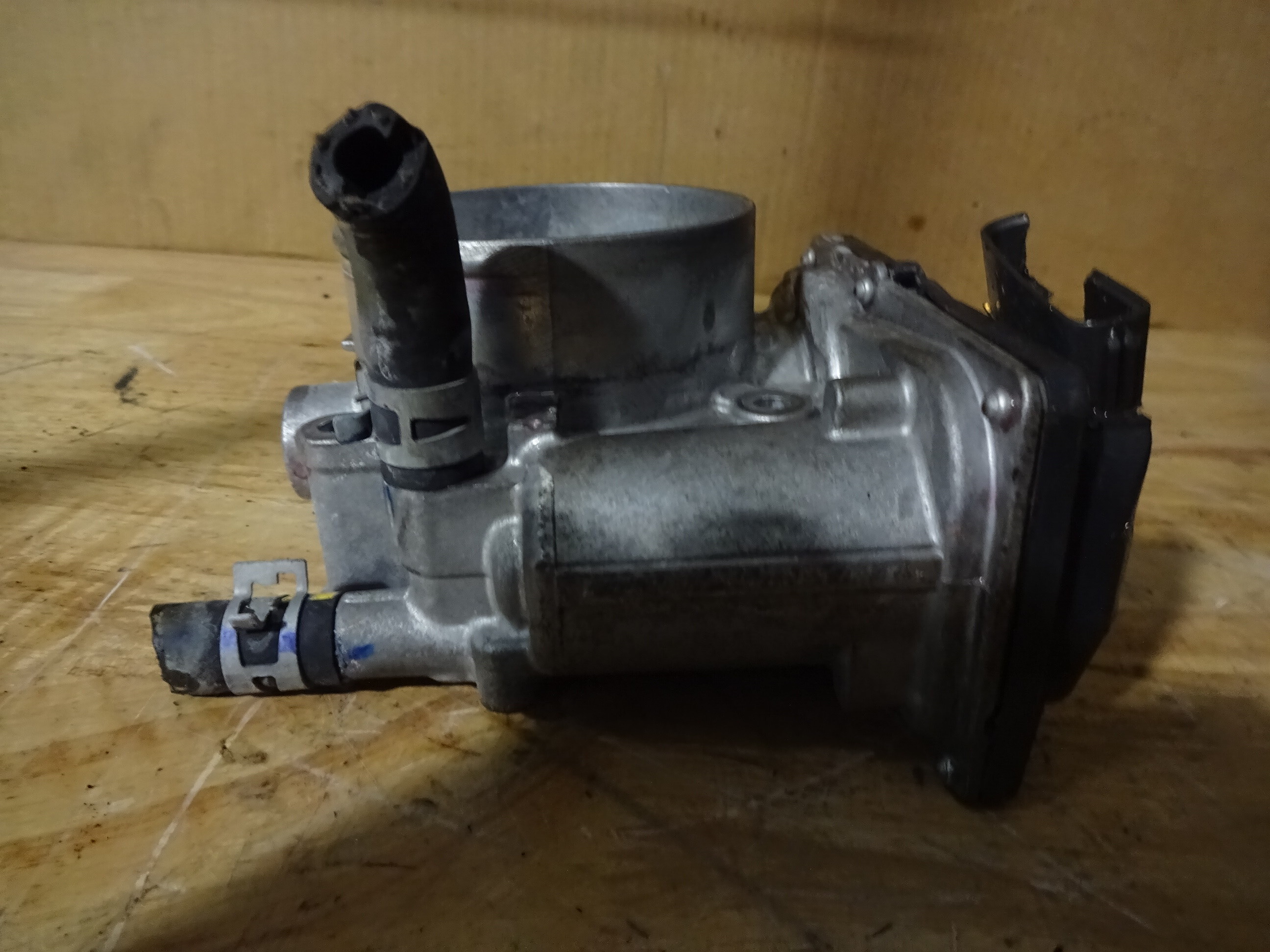 Pre-Owned 2022 Toyota Tacoma 3.5L Throttle Valve OEM - Verify Specific Vehicle Fitment In Description - (Good)