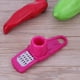 thumbnail image 4 of Herramienta de ajo Molienda multiusos Molinillo de jengibre Accesorios de cocina Rojo, 4 of 6