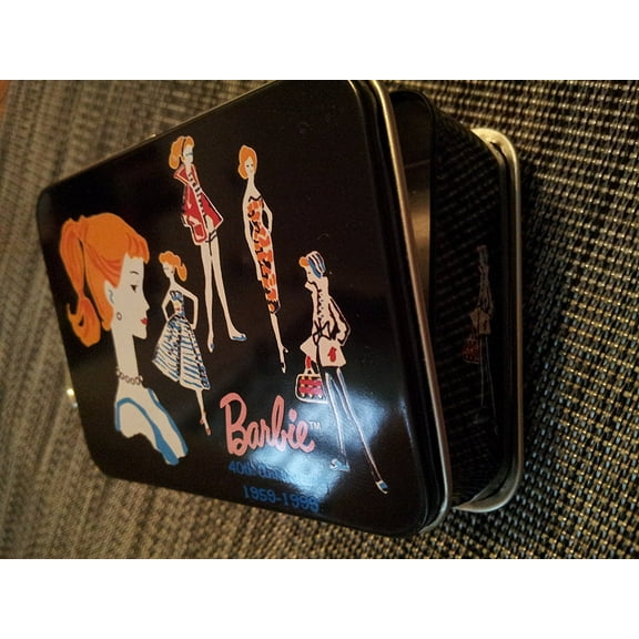 Hallmark 40th Anniversary Edition Barbie Pressed Tin Lunchbox 1959-1999 Ornament