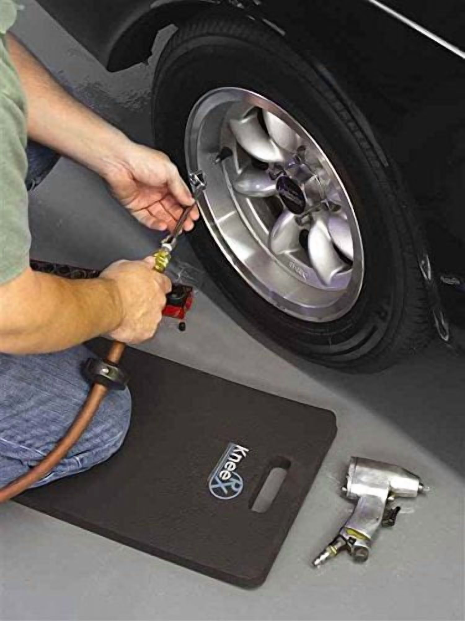NOTRAX Kneeling Pad, Standard, 22 Lx12 W, Black CA1