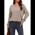 thumbnail image 1 of Camisas Tipo Túnica de Punto con Cuello en V, Larga y Botones Decorativos, Informales, Lisas, Suaves para Mujer Albaricoque XXL, 1 of 8