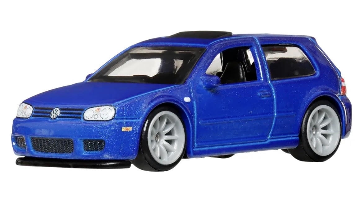 Hot Wheels 2004 Volkswagen Golf R32 & Volkswagen Golf MK7 Car Culture Premium 2 Pack