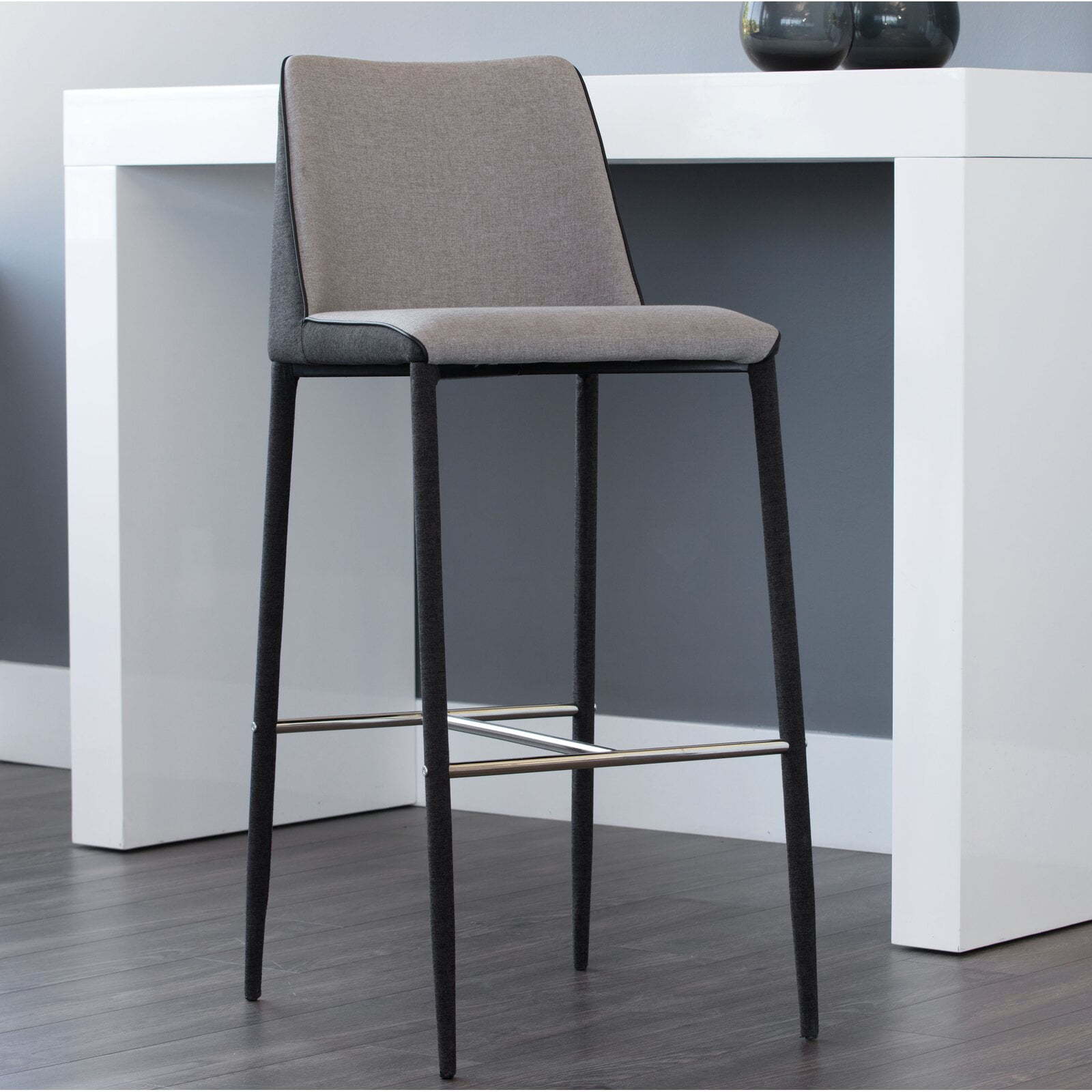 Ahlert Bar & Counter Stool, Installation Required No, Swivel No