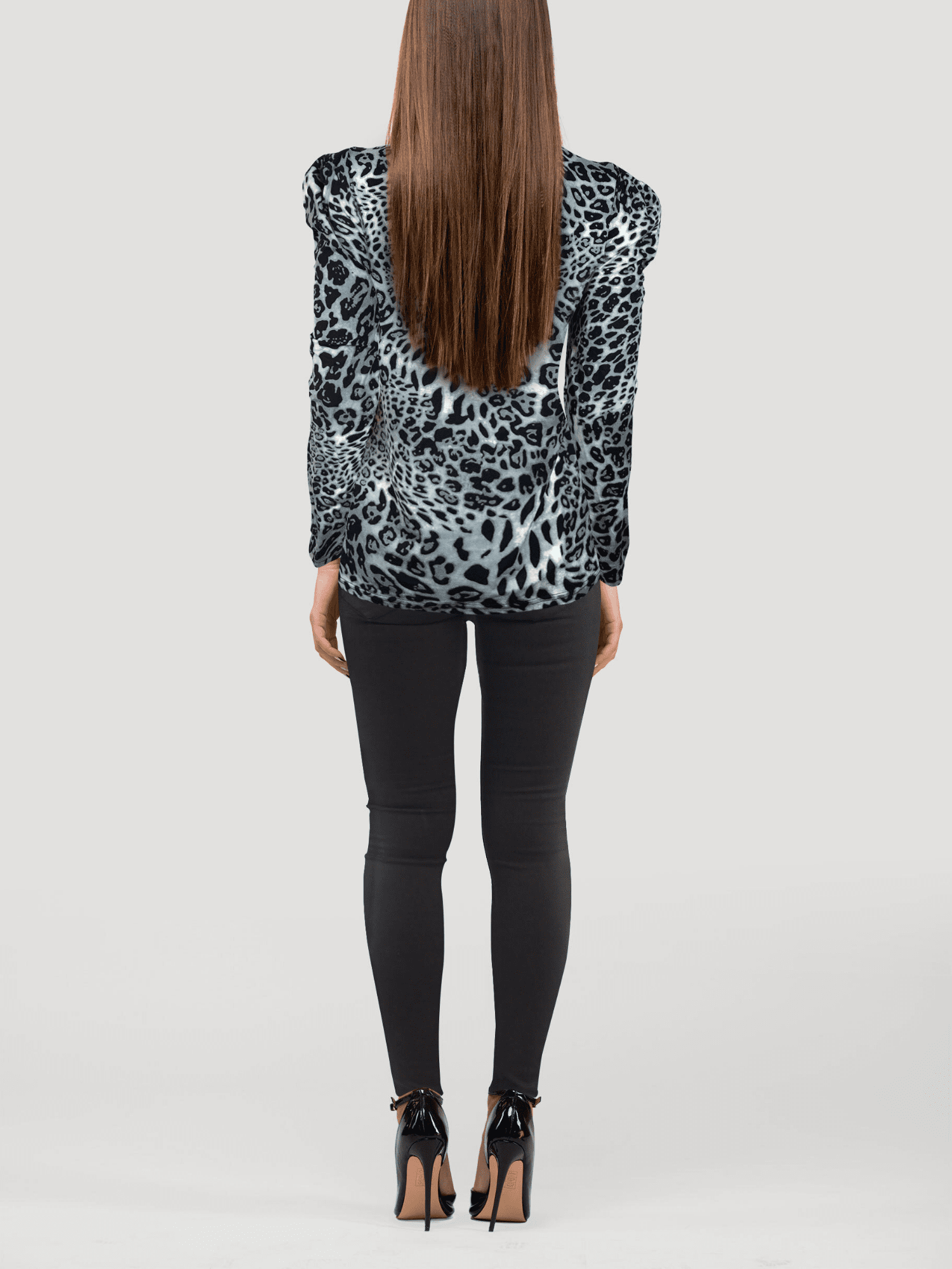 Sonja By Sonja Morgan Women's Tiffany Leopard Turtleneck